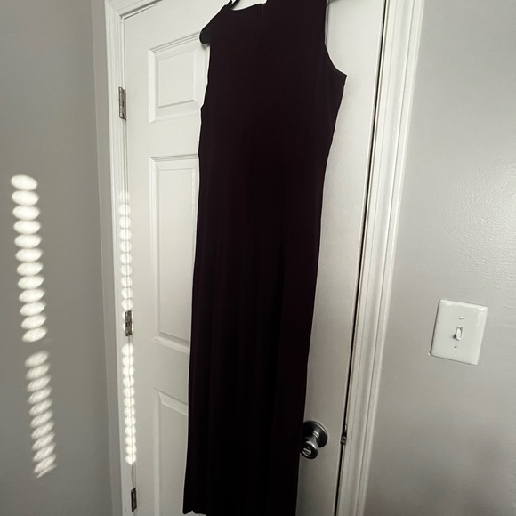 Evening dress size 10 embellished with rhinestones zipper back slit in front - Picture 3 of 6